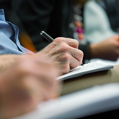 03 Purchasing At Auction 380X380